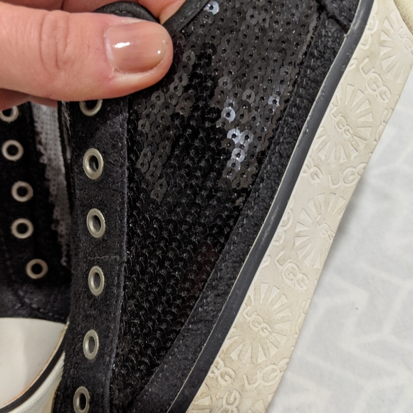 UGG Laela Sparkles - Picture 9 of 9